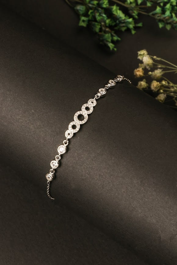 Silver chic and sparkly bracelet